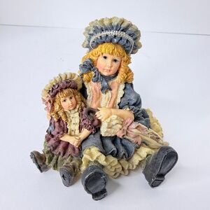 Yesterday’s Child Dollstone Collection Victoria with Samantha #3502 Boyd’s Bears